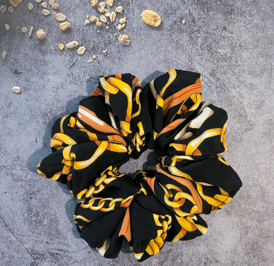 Chain luxury scrunchie