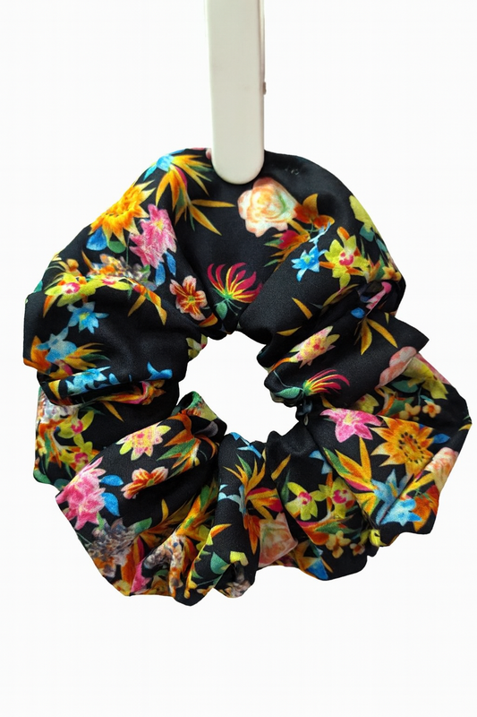 Rubi floral scrunchie
